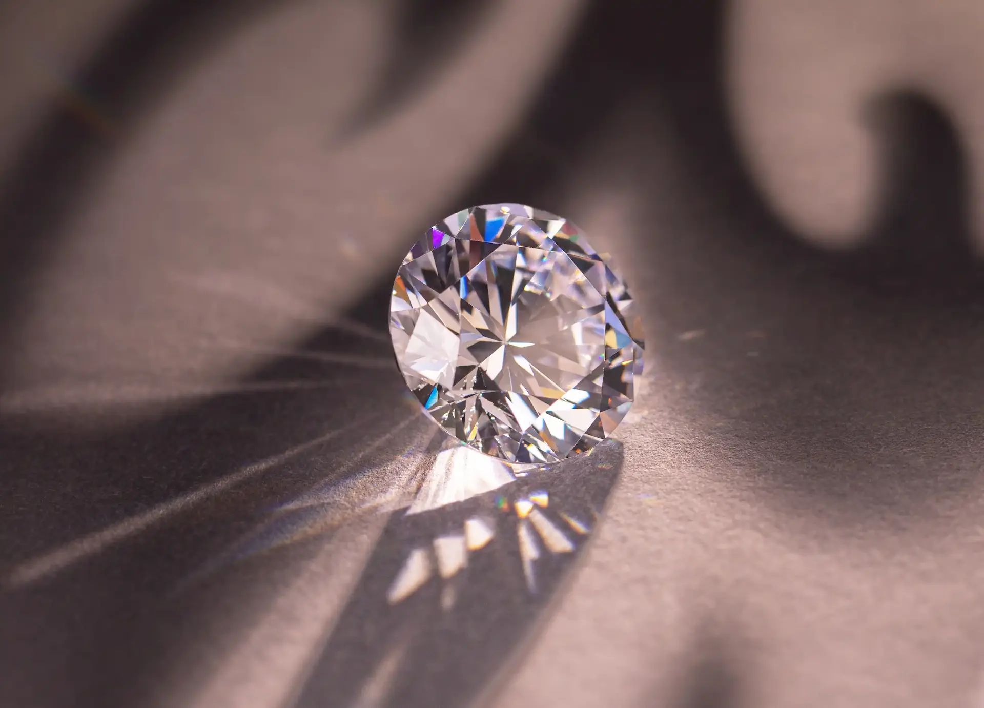 Sustainable lab-created diamond jewelry collection